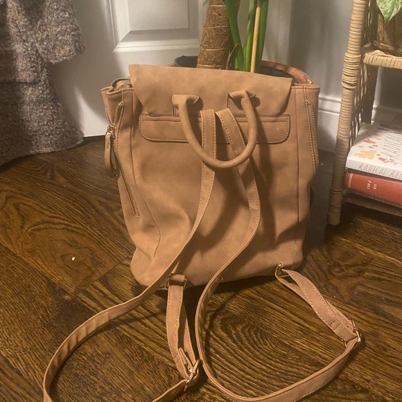 Women’s backpack - Picture 2 of 3